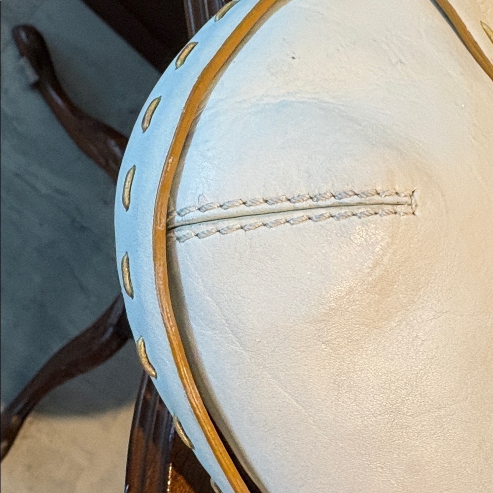 Via Spiga  shoulder bag  Leather smooth  white/tan stitching braided handle  EUC - Picture 10 of 16